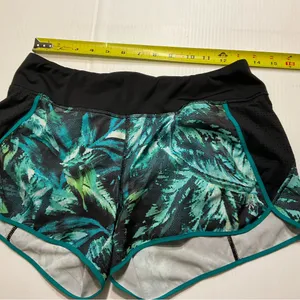 Athleta Women Sz S Track This Run Nepali Teal Green Black 3” Athletic Shorts thumbnail 8