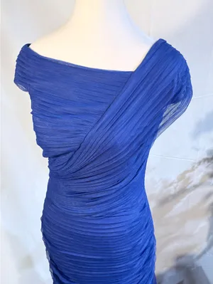 ☀️Tadashi Shoji Cobalt Blue Ruched Arymetric Draped Chiffon Evening Gown Sz 4🧡 thumbnail 7