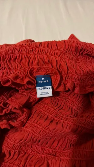 Red Old Navy Top thumbnail 2