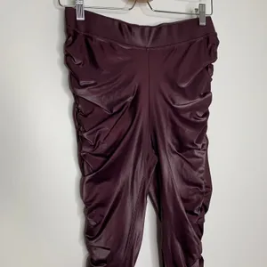 Alo yoga High-Waist Cinched Legging Oxblood Shine Purple Womens Large thumbnail 10
