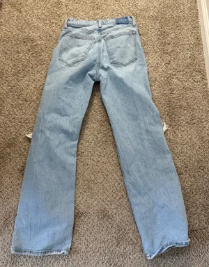 Abercrombie and fitch 90s relaxed jeans thumbnail 3
