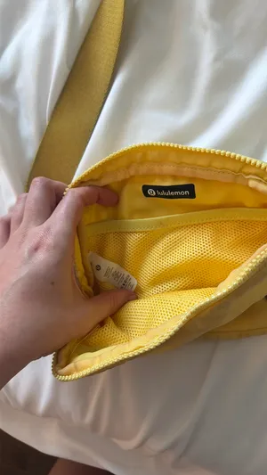 Lululemon Crossbody Bag thumbnail 3