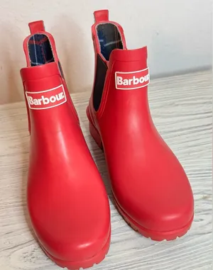 Barbour women Bright pink Rain Boots size 4 equivalent to size 6 women thumbnail 1