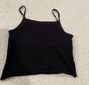 Old Navy Tank thumbnail 2