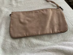 Pink wristlet thumbnail 3