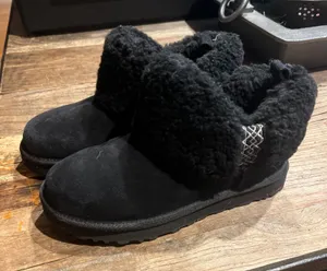 UGG‎ Women's Ultra Mini Braid Boot black women’s 8 thumbnail 1