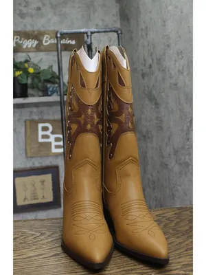 NWT Madden Girl Faux Leather Stud Pointed Toe Western Boots Natural Brown 8M thumbnail 12