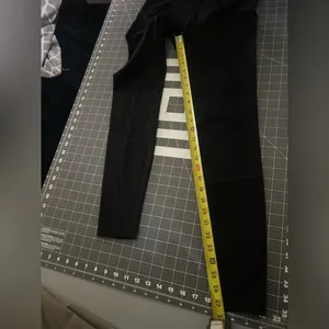 Nike Classic Black Leggings thumbnail 3