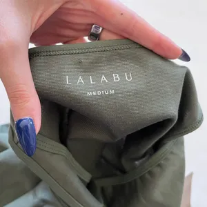 Lalabu Soothe Shirt Nursing Baby Wearing Pouch Top Shirt Green NEW NWT Medium thumbnail 6