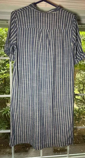 Anne Klein Blue and White Striped Dress size 10 thumbnail 4