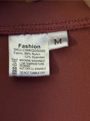 Fashion Athletic Jacket Women’s Size M Cropped Full Zip-Up Jacket in Rust thumbnail 8