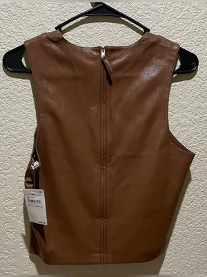 Good American NWT Faux Leather Sleeveless Shell Top Size 2 thumbnail 2