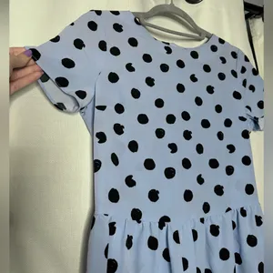 River Island Blue and Black Polka Dot Knee Length Dress Size 4 thumbnail 5