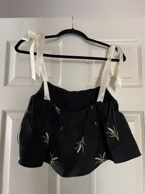 Vestique Embroidered Tank Top thumbnail 5