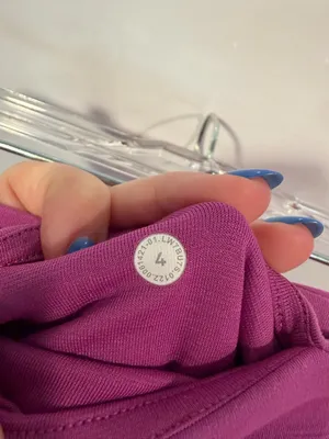Purple pocket lululemon align shorts‎ thumbnail 3