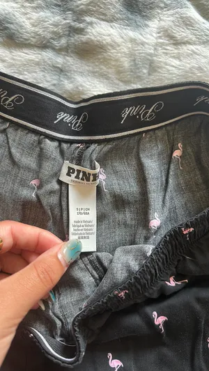 PINK Victoria's Secret Boxer Shorts thumbnail 2