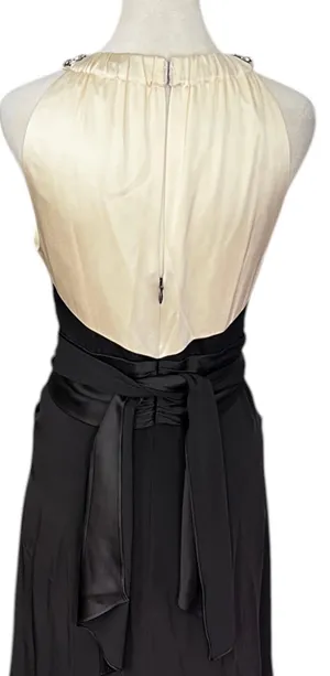 Rickie Freeman Teri Jon 100% Silk Jeweled Halter Black Ivory Formal Gown 6 thumbnail 7
