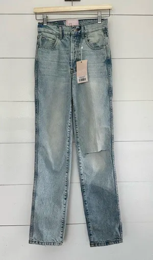 Revice Women’s 24 Ex Boyfriend Player One Wash Jeans NWT Butt Slit thumbnail 1