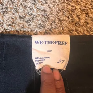 We The Free Bella Moto Mid Rise‎ Skinny Jeans Black Zipper Detail Size 27 thumbnail 8