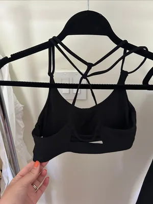 Under Armour Black Strappy Sports Bra and High-Waist Leggings Set thumbnail 7