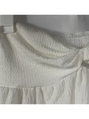 SHEIN White Textured Twist Front Top Size 4 thumbnail 2