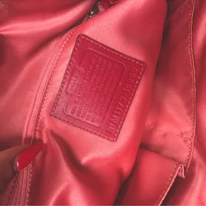 Vintage Coach Chelsea Jayden Cherry Red Patent Leather Tote 18960 Y2K thumbnail 5