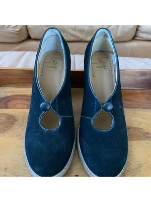 Latigo Black Suede Block Heel Shoes thumbnail 3