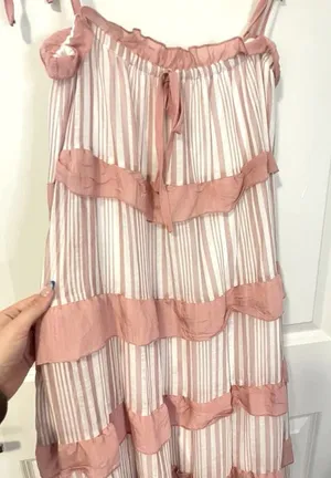 Boutique maxi dress thumbnail 1