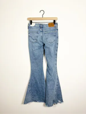 NWT Free People We The Free Emre Low Rise Poppy Blue Flare Jeans 25 thumbnail 6