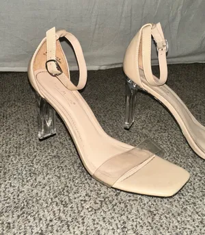 Nude Heels Anne Michelle thumbnail 1