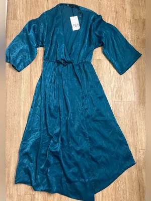 Zaraw Teal Satin-Feel Wrap Midi Dress with Leg Slit thumbnail 3