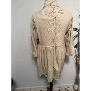 Free People Textured Gauze Babydoll Tunic Top‎ Beige XS Smocked Button Back thumbnail 2
