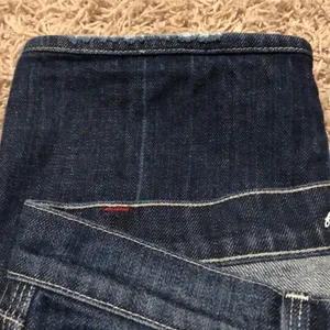 7 For All Mankind - Colette Size 26 Straight Leg Jeans thumbnail 3