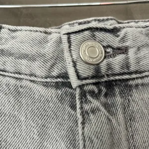 Zara Signature Denim High Rise Wide Leg Jean in Grey US Size 6 thumbnail 8