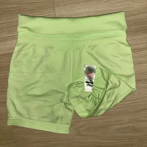 Gymshark Shorts Seamless with sport bra set thumbnail 6