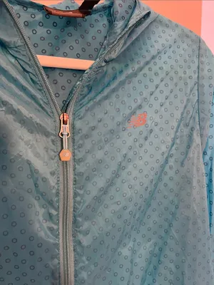 New Balance Turquoise Hooded Running Jacket thumbnail 7