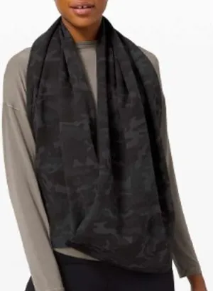 Lululemon Vinyasa Dark Camo Scarf O/S thumbnail 1