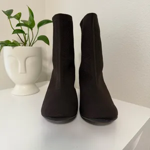 BORN Meggs Brown Sock Boots Pull- On Block Heel Booties Size 10 thumbnail 10