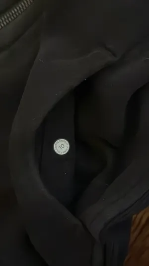 Lululemon Full-Zip Scuba Hoodie thumbnail 5