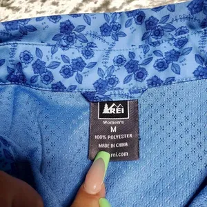 REI Co-op Sahara Blue Floral‎ Shirt thumbnail 5