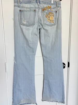 Vintage Old Navy Low Rise Light Blue Distressed Women’s Jeans 6 thumbnail 3