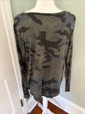 Aeropostale Camo Long Sleeve Scoop Neck Top - Olive & Charcoal Size XL‎ Perfect Crew thumbnail 3