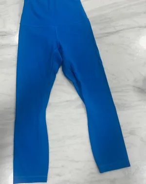 Poolside Lululemon Leggings 25" High-Rise Align thumbnail 1