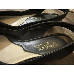 Fashion 10 Endicott Johnson Vintage Leather Pumps Wedge Classic Minimalist Black thumbnail 7