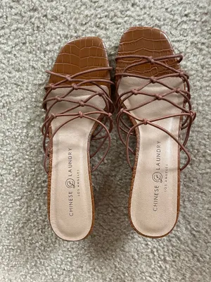 Boutique These Three Sandals thumbnail 1