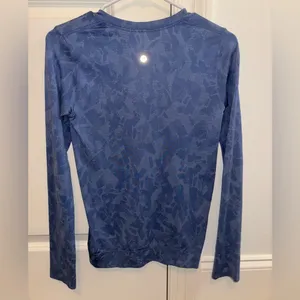 lululemon relaxed swiftly tech long sleeve 2.0 thumbnail 3