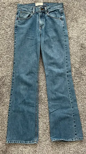 Gap Flare Jeans thumbnail 1