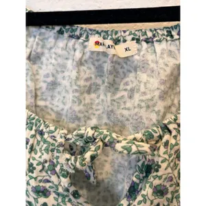 Marine Layer Tiana Double Cloth Cropped Floral Keyhole Tie Blouse XL thumbnail 6