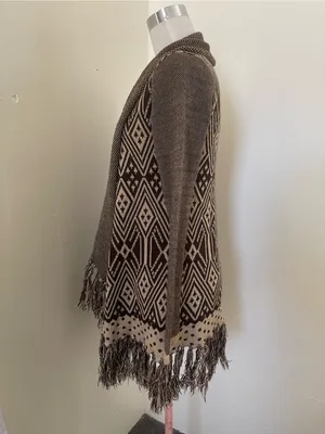 Fringed Open thumbnail 2
