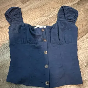 ATR the label‎ small blue top thumbnail 1